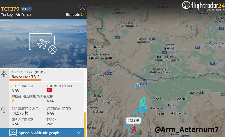 Прямо сейчас на границе с Арменией летает турецкий беспилотник (Bayraktar TB-2).