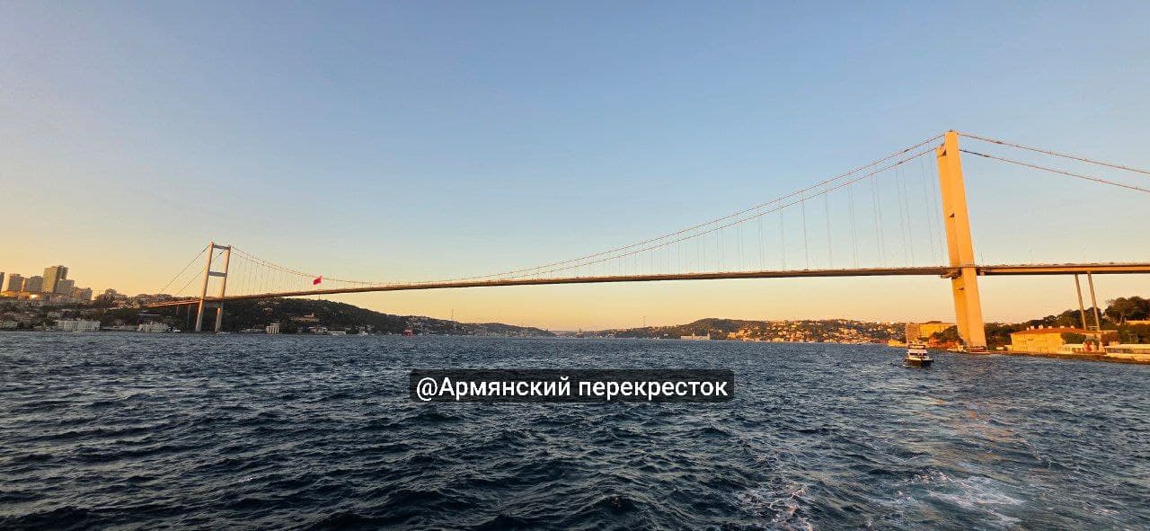 Пролив Босфор в Стамбуле